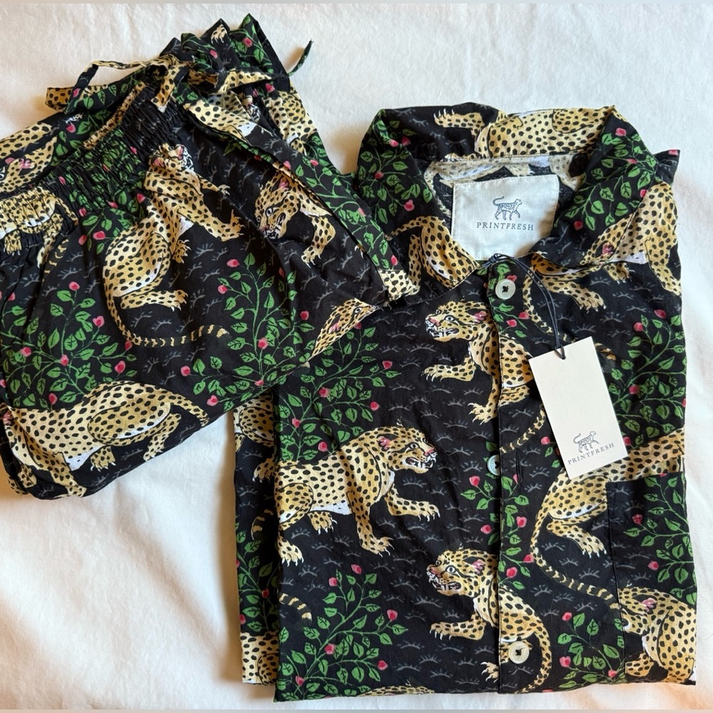 NWT Printfresh Ink Black Bagheera Leopard Pajama Set in size M